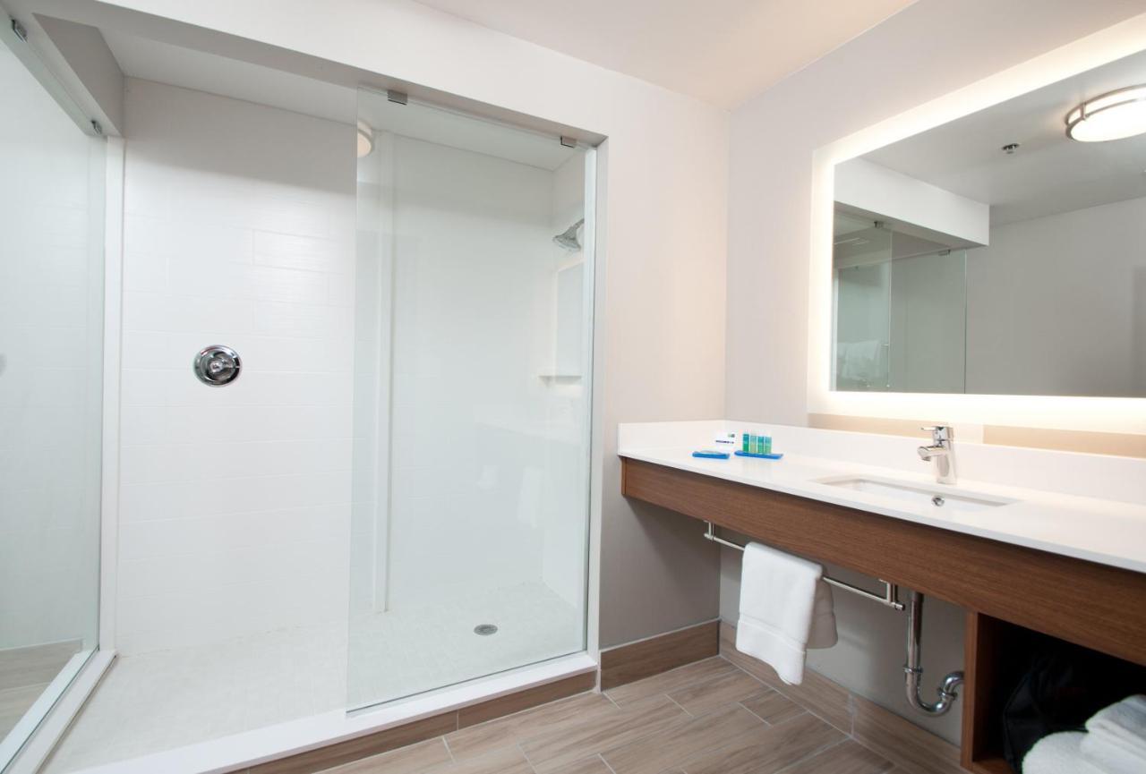 Holiday Inn Express Quantico - Stafford By Ihg Exterior foto
